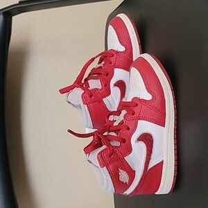 2022 Air Jordan 1 Retro High OG TD 'Newstalgia Chenille'